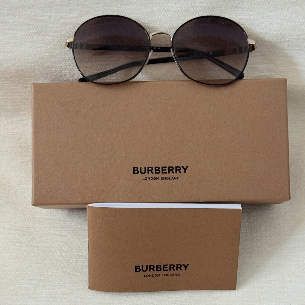 Burberry Sunglasses